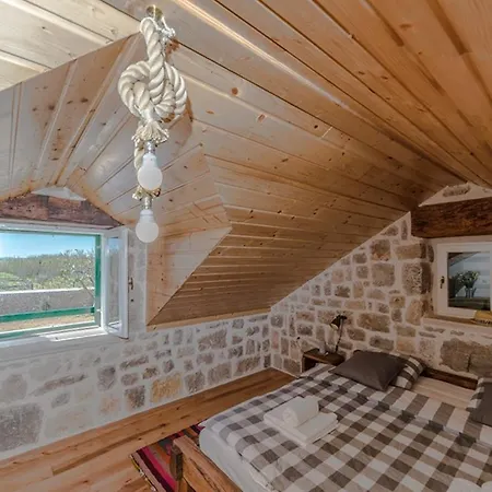 Lipa Privlaka (Zadar)